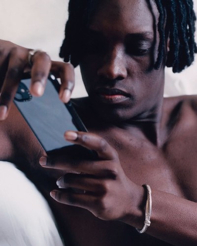 Annelise Michelson - © Chapters