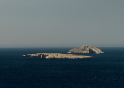 OFF-WHITE - © Chapters