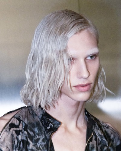 ACNE STUDIOS BACKSTAGE - © Chapters