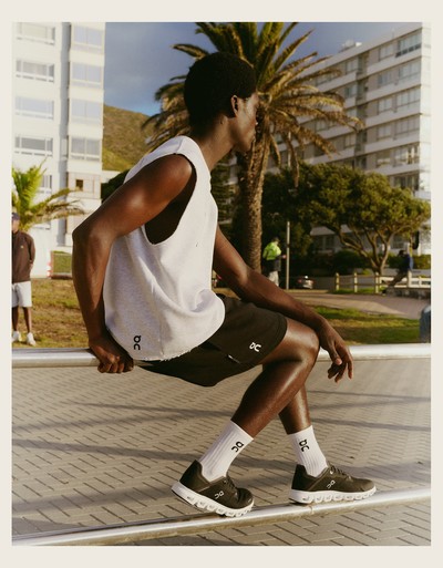 ON SS25 - © Chapters