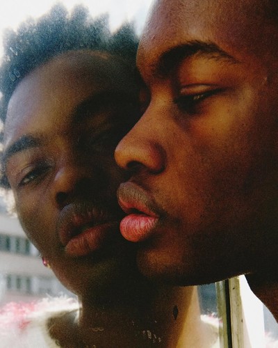 NR magazine - © Chapters