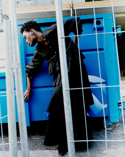 NR magazine - © Chapters