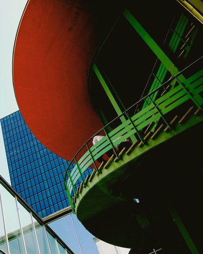 ART BASEL - © Chapters