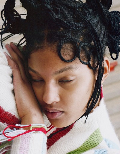 Collection for Miya Isimbi - © Chapters