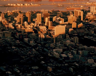 Capetown - © Chapters