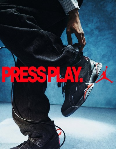 NIKE JORDAN - © Chapters