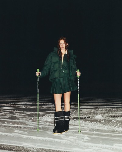 LACOSTE - © Chapters