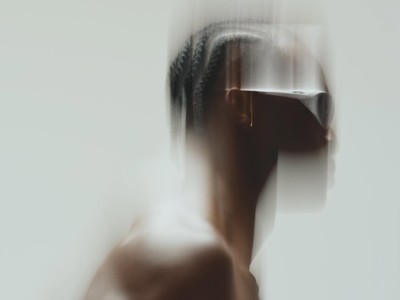 DISTANCE - © Chapters