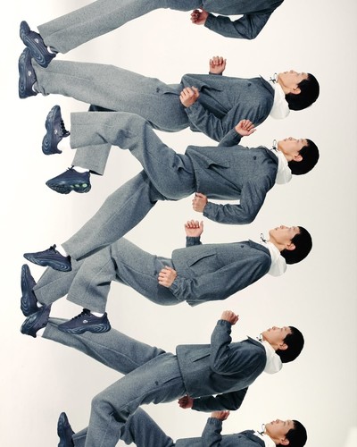 LACOSTE - © Chapters